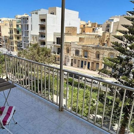 Sea View And Valley View Flat In Marsalforn Apartment Exterior photo