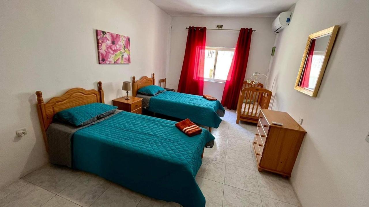 Sea View And Valley View Flat In Marsalforn Apartment Exterior photo